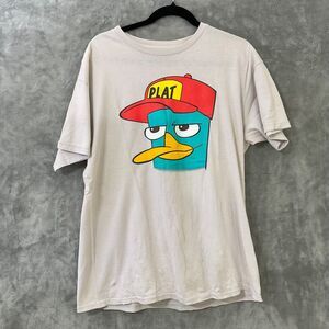 Disney Phineas And Ferb - Cream T- Shirt  men’s size L *